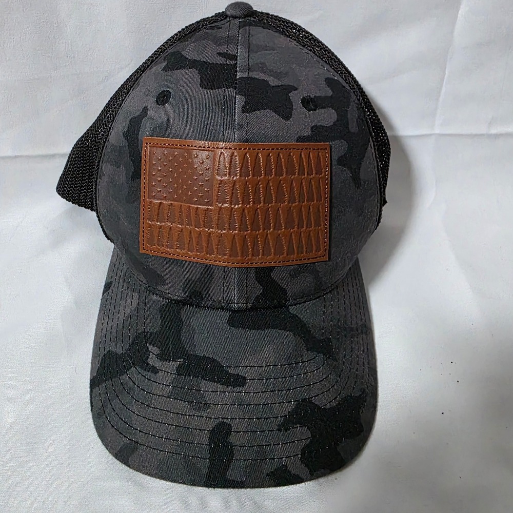 Columbia‎ Mens Camo Trucker Hat American Flag Patch Mesh Back